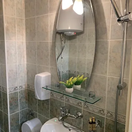 Sunray Guest House, Private & With Lovely Sea View 3* Βάρνα