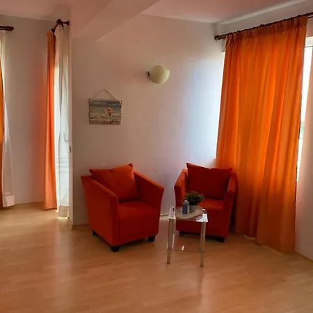 Sunray Guest House, Private & With Lovely Sea View Πανσιόν