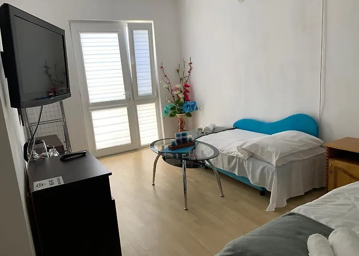 Pensiune Sunray Guest House, Private & With Lovely Sea View Varna