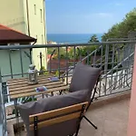 Guest house Sunray Guest House, Private & With Lovely Sea View Varna