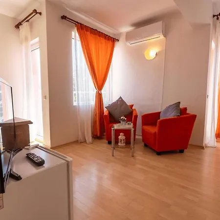 Guest house Sunray Guest House, Private & With Lovely Sea View 3*