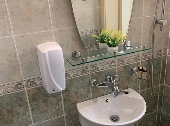 Sunray Guest House, Private & With Lovely Sea View 3* Varna