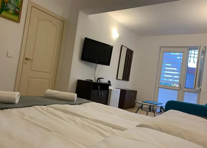 Affittacamere Sunray Guest House, Private & With Lovely Sea View Varna