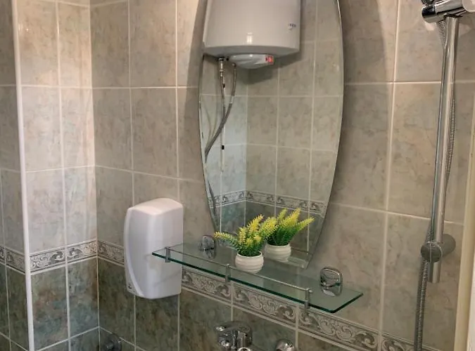 Sunray Guest House, Private & With Lovely Sea View 3* Varna