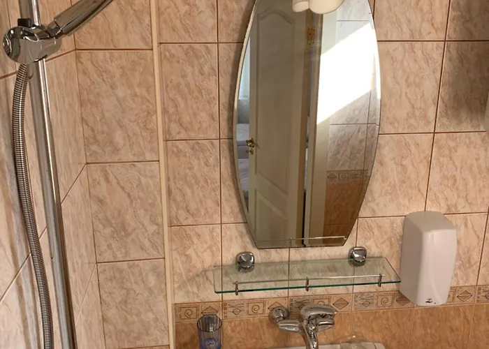 Sunray Guest House, Private & With Lovely Sea View Affittacamere Varna