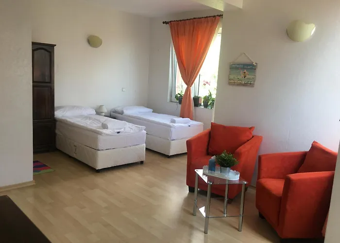 Sunray Guest House, Private & With Lovely Sea View Affittacamere 3*