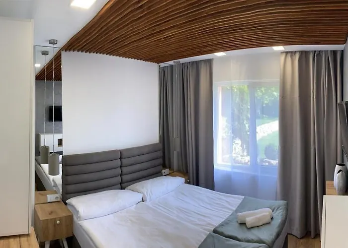 Sunray Guest House, Private & With Lovely Sea View Affittacamere