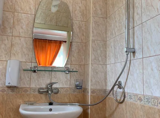 Affittacamere Sunray Guest House, Private & With Lovely Sea View Varna