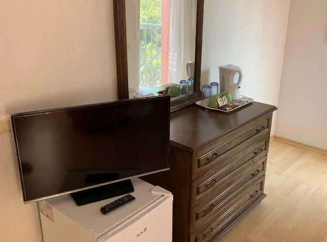 Sunray Guest House, Private & With Lovely Sea View Affittacamere Varna